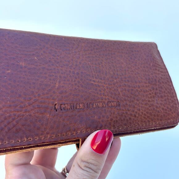 Portland Leather Goods Bi-Fold Leather Wallet Tan Pockets Large Full Grain - Picture 5 of 7